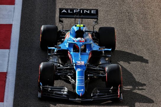 Esteban Ocon (FRA) Alpine F1 Team A521.
10.12.2021. Formula 1 World Championship, Rd 22, Abu Dhabi Grand Prix, Yas Marina Circuit, Abu Dhabi, Practice Day.
- www.xpbimages.com, EMail: requests@xpbimages.com © Copyright: Batchelor / XPB Images