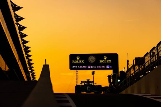 Yuki Tsunoda (JPN) AlphaTauri AT02.
10.12.2021. Formula 1 World Championship, Rd 22, Abu Dhabi Grand Prix, Yas Marina Circuit, Abu Dhabi, Practice Day.
- www.xpbimages.com, EMail: requests@xpbimages.com © Copyright: Bearne / XPB Images