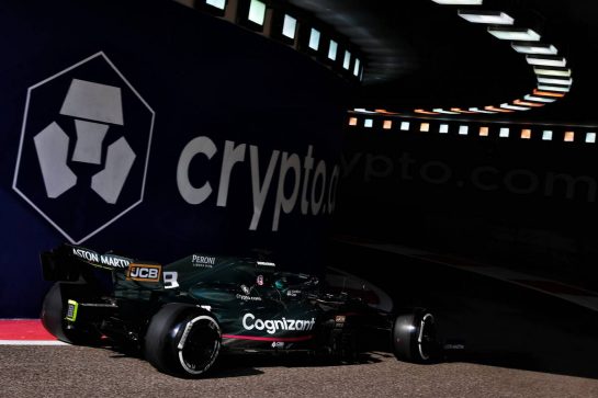 Lance Stroll (CDN) Aston Martin F1 Team AMR21.
11.12.2021. Formula 1 World Championship, Rd 22, Abu Dhabi Grand Prix, Yas Marina Circuit, Abu Dhabi, Qualifying Day.
- www.xpbimages.com, EMail: requests@xpbimages.com © Copyright: Batchelor / XPB Images