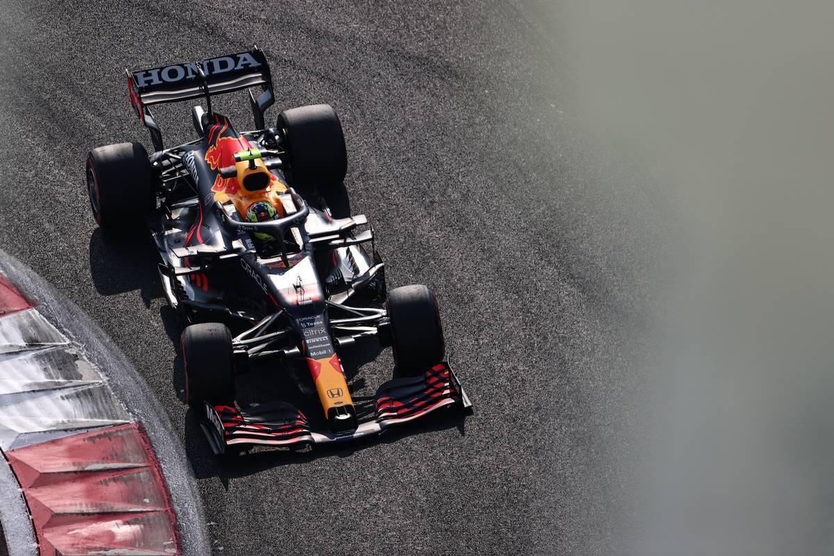 Sergio Perez (MEX), Red Bull Racing 11.12.2021. Formula 1 World Championship, Rd 22, Abu Dhabi Grand Prix, Yas Marina