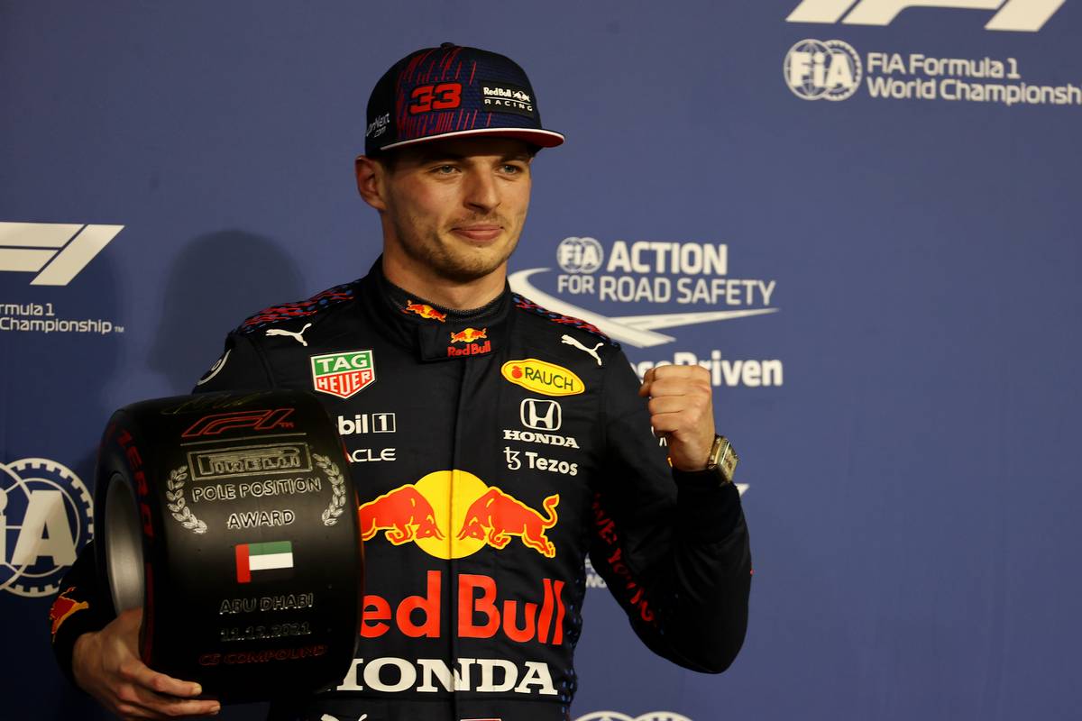 Pole position for Max Verstappen (NLD) Red Bull Racing. 11.12.2021. Formula 1 World Championship, Rd 22, Abu Dhabi Grand Prix, Yas Marina