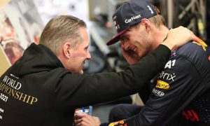 Max will always fight to the finish, says 'proud' dad Jos Verstappen