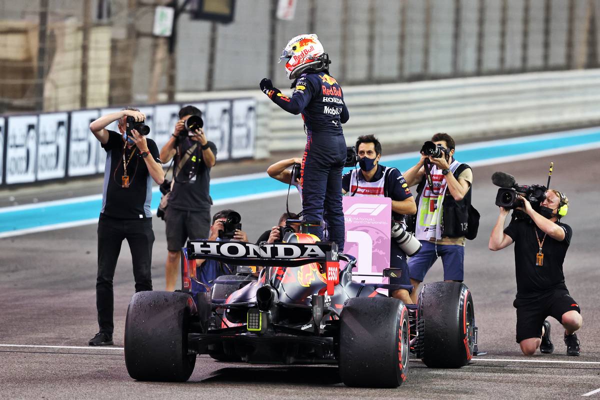 Race winner and World Champion Max Verstappen (NLD) Red Bull Racing RB16B celebrates in parc ferme. 12.12.2021. Formula 1 World Championship, Rd 22, Abu Dhabi Grand Prix, Yas Marina