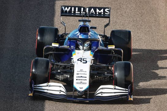Logan Sargeant (USA), Williams F1 Team  14.12.2021. Formula 1 Testing, Yas Marina Circuit, Abu Dhabi, Tuesday.- www.xpbimages.com, EMail: requests@xpbimages.com © Copyright: Charniaux / XPB Images