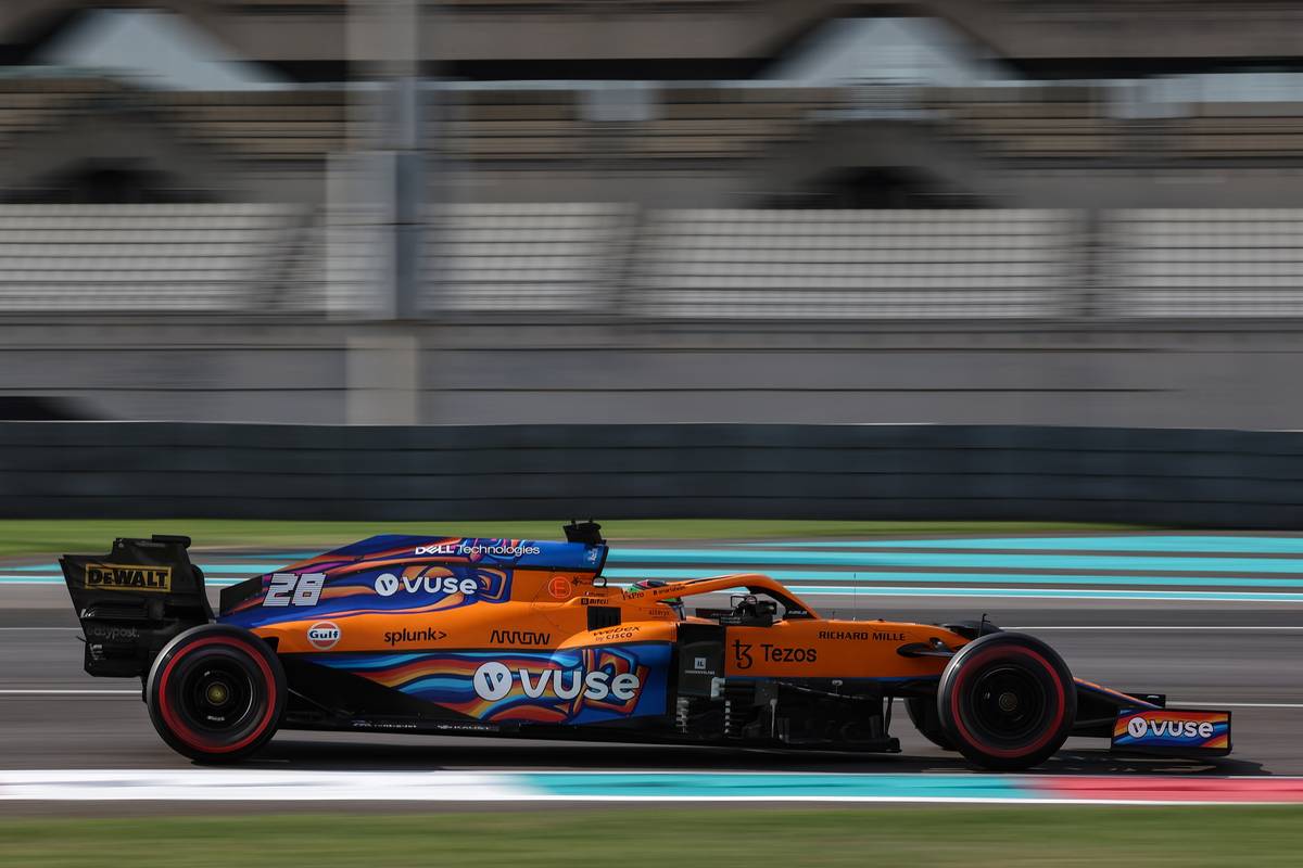 Patricio O'Ward (MEX, McLaren F1 Team   14.12.2021. Formula 1 Testing, Yas Marina Circuit, Abu Dhabi