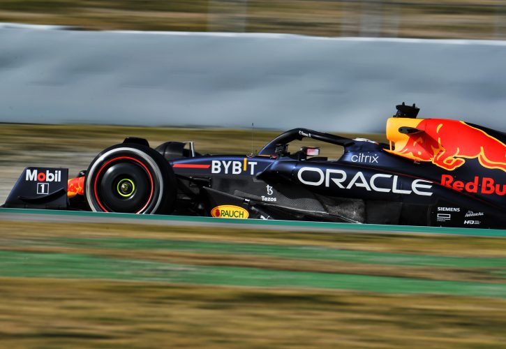 Max Verstappen (NLD) Red Bull Racing RB18. 23.02.2022. Formula One Testing, Day One, Barcelona, Spain