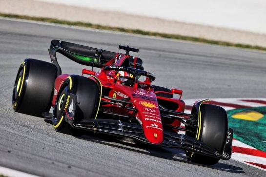 Carlos Sainz Jr (ESP) Ferrari F1-75.
24.02.2022. Formula One Testing, Day Two, Barcelona, Spain. Thursday.
- www.xpbimages.com, EMail: requests@xpbimages.com © Copyright: Moy / XPB Images