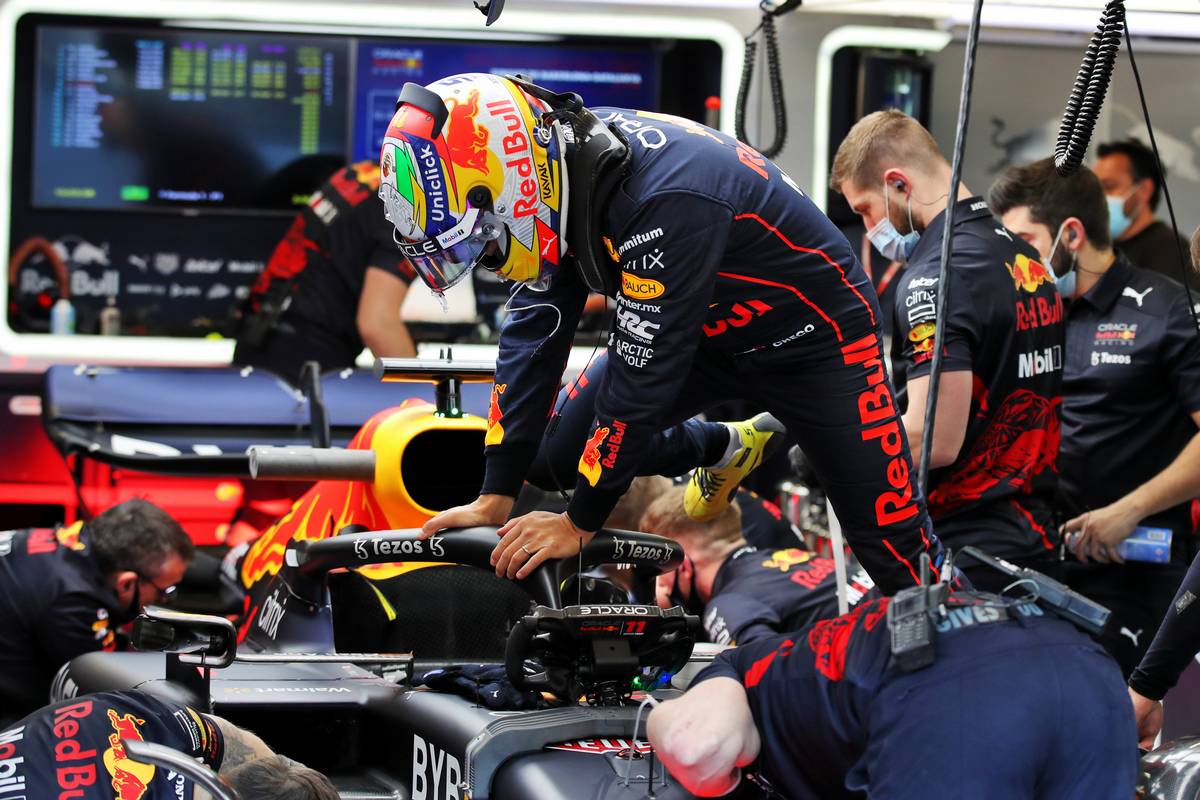 Sergio Perez (MEX) Red Bull Racing RB18. 24.02.2022. Formula One Testing, Day Two
