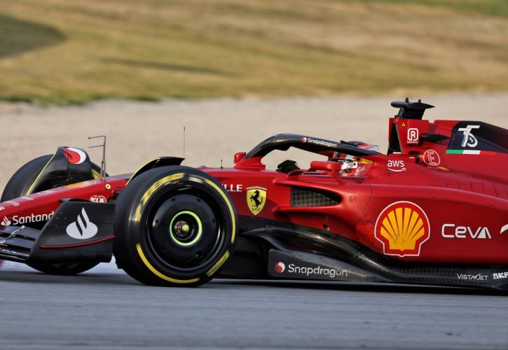 Carlos Sainz Jr (ESP) Ferrari F1-75 - sidepod. 25.02.2022. Formula One Testing, Day Three, Barcelona, Spain