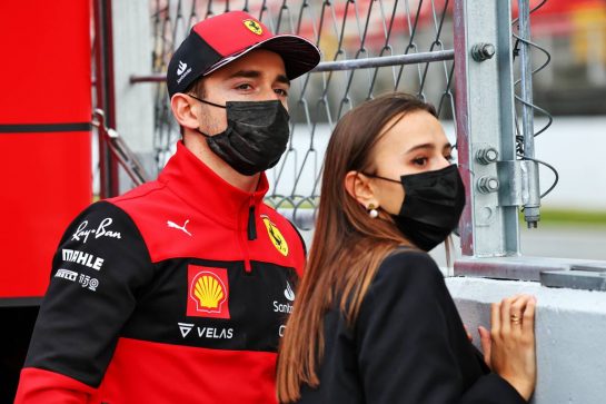 Charles Leclerc (MON) Ferrari with his girlfriend Charlotte Sine (MON).
25.02.2022. Formula One Testing, Day Three, Barcelona, Spain. Friday.
- www.xpbimages.com, EMail: requests@xpbimages.com © Copyright: Batchelor / XPB Images