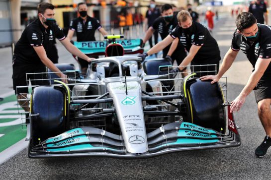 Mercedes AMG F1 W13.
10.03.2022. Formula 1 Testing, Sakhir, Bahrain, Day One.
- www.xpbimages.com, EMail: requests@xpbimages.com © Copyright: Bearne / XPB Images