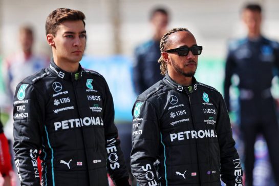 Lewis Hamilton (GBR) Mercedes AMG F1 and George Russell (GBR) Mercedes AMG F1.
10.03.2022. Formula 1 Testing, Sakhir, Bahrain, Day One.
- www.xpbimages.com, EMail: requests@xpbimages.com © Copyright: Moy / XPB Images