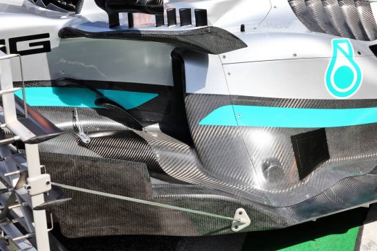 Mercedes AMG F1 W13 sidepod detail.
10.03.2022. Formula 1 Testing, Sakhir, Bahrain, Day One.
- www.xpbimages.com, EMail: requests@xpbimages.com © Copyright: Batchelor / XPB Images