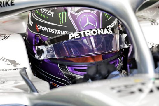 Lewis Hamilton (GBR) Mercedes AMG F1 W13.
10.03.2022. Formula 1 Testing, Sakhir, Bahrain, Day One.
- www.xpbimages.com, EMail: requests@xpbimages.com © Copyright: Bearne / XPB Images