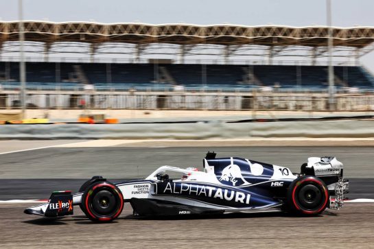 Pierre Gasly (FRA) AlphaTauri AT03.
10.03.2022. Formula 1 Testing, Sakhir, Bahrain, Day One.
- www.xpbimages.com, EMail: requests@xpbimages.com © Copyright: Batchelor / XPB Images