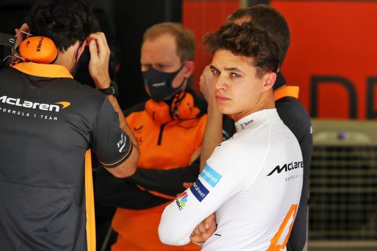 Lando Norris (GBR) McLaren.
10.03.2022. Formula 1 Testing, Sakhir, Bahrain, Day One.
- www.xpbimages.com, EMail: requests@xpbimages.com © Copyright: Coates / XPB Images