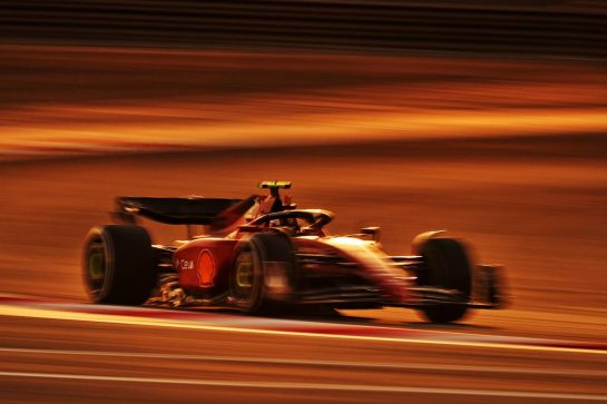 Carlos Sainz Jr (ESP) Ferrari F1-75.
10.03.2022. Formula 1 Testing, Sakhir, Bahrain, Day One.
- www.xpbimages.com, EMail: requests@xpbimages.com © Copyright: Moy / XPB Images