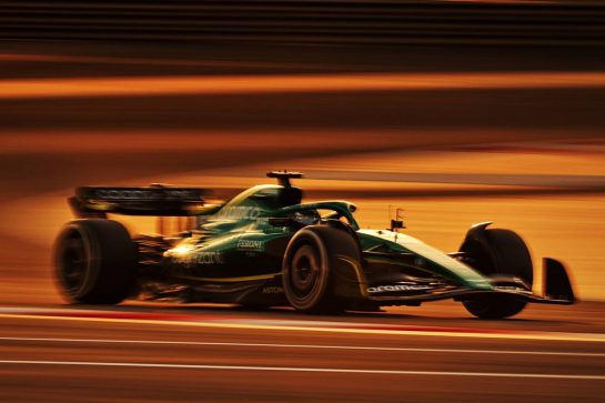 Lance Stroll (CDN) Aston Martin F1 Team AMR22.
10.03.2022. Formula 1 Testing, Sakhir, Bahrain, Day One.
- www.xpbimages.com, EMail: requests@xpbimages.com © Copyright: Moy / XPB Images