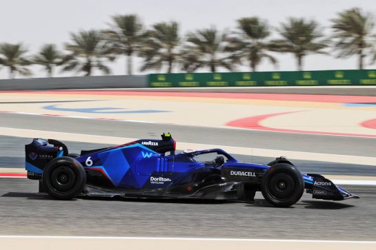 Nicholas Latifi (CDN) Williams Racing FW44.
11.03.2022. Formula 1 Testing, Sakhir, Bahrain, Day Two.
- www.xpbimages.com, EMail: requests@xpbimages.com © Copyright: Moy / XPB Images