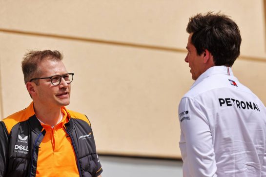 (L to R): Andreas Seidl, McLaren Managing Director with Toto Wolff (GER) Mercedes AMG F1 Shareholder and Executive Director.
11.03.2022. Formula 1 Testing, Sakhir, Bahrain, Day Two.
- www.xpbimages.com, EMail: requests@xpbimages.com © Copyright: Moy / XPB Images