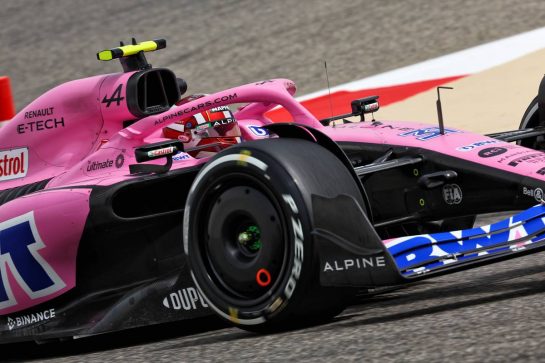 Esteban Ocon (FRA) Alpine F1 Team A522.
11.03.2022. Formula 1 Testing, Sakhir, Bahrain, Day Two.
- www.xpbimages.com, EMail: requests@xpbimages.com © Copyright: Batchelor / XPB Images