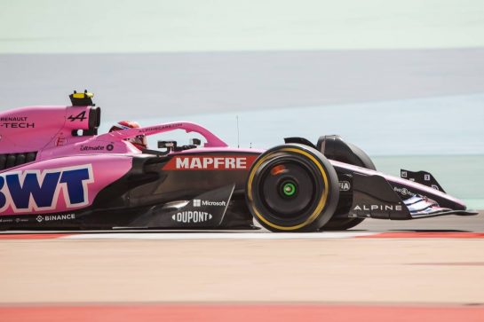 Esteban Ocon (FRA) Alpine F1 Team A522.
11.03.2022. Formula 1 Testing, Sakhir, Bahrain, Day Two.
- www.xpbimages.com, EMail: requests@xpbimages.com © Copyright: Bearne / XPB Images