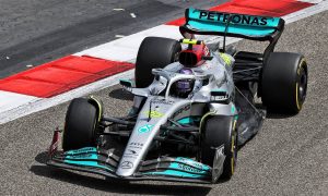 Hamilton adamant: Mercedes 'certainly not on top'