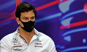 Wolff: Current Mercedes performance 'totally unacceptable'