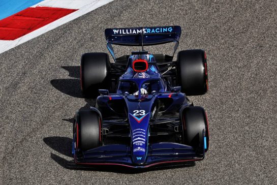 Alexander Albon (THA) Williams Racing FW44.
19.03.2022. Formula 1 World Championship, Rd 1, Bahrain Grand Prix, Sakhir, Bahrain, Qualifying Day.
- www.xpbimages.com, EMail: requests@xpbimages.com © Copyright: Bearne / XPB Images