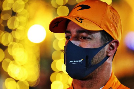 Daniel Ricciardo (AUS) McLaren.
19.03.2022. Formula 1 World Championship, Rd 1, Bahrain Grand Prix, Sakhir, Bahrain, Qualifying Day.
- www.xpbimages.com, EMail: requests@xpbimages.com © Copyright: Batchelor / XPB Images