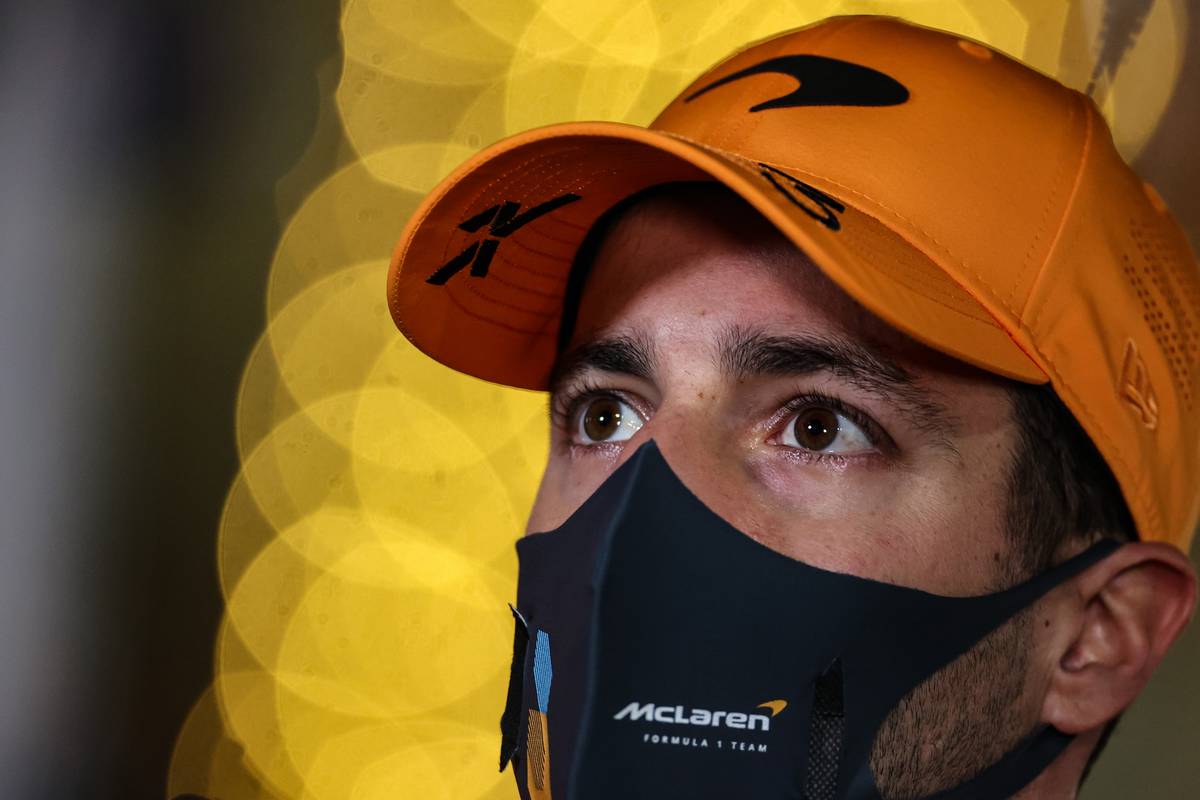 Daniel Ricciardo (AUS), McLaren F1 Team 19.03.2022. Formula 1 World Championship, Rd 1, Bahrain Grand Prix, Sakhir, Bahrain, Qualifying