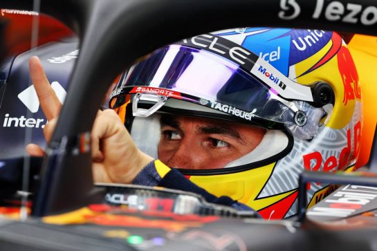 Sergio Perez (MEX) Red Bull Racing RB18.
25.03.2022 Formula 1 World Championship, Rd 2, Saudi Arabian Grand Prix, Jeddah, Saudi Arabia, Practice Day.
- www.xpbimages.com, EMail: requests@xpbimages.com © Copyright: Batchelor / XPB Images