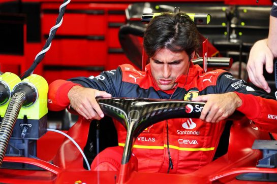 Carlos Sainz Jr (ESP) Ferrari F1-75.
25.03.2022 Formula 1 World Championship, Rd 2, Saudi Arabian Grand Prix, Jeddah, Saudi Arabia, Practice Day.
- www.xpbimages.com, EMail: requests@xpbimages.com © Copyright: Batchelor / XPB Images