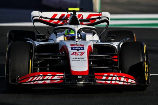 Mick Schumacher (GER) Haas VF-22.
25.03.2022 Formula 1 World Championship, Rd 2, Saudi Arabian Grand Prix, Jeddah, Saudi Arabia, Practice Day.
- www.xpbimages.com, EMail: requests@xpbimages.com © Copyright: Coates / XPB Images