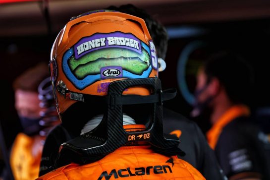 Daniel Ricciardo (AUS) McLaren.
25.03.2022 Formula 1 World Championship, Rd 2, Saudi Arabian Grand Prix, Jeddah, Saudi Arabia, Practice Day.
- www.xpbimages.com, EMail: requests@xpbimages.com © Copyright: Batchelor / XPB Images