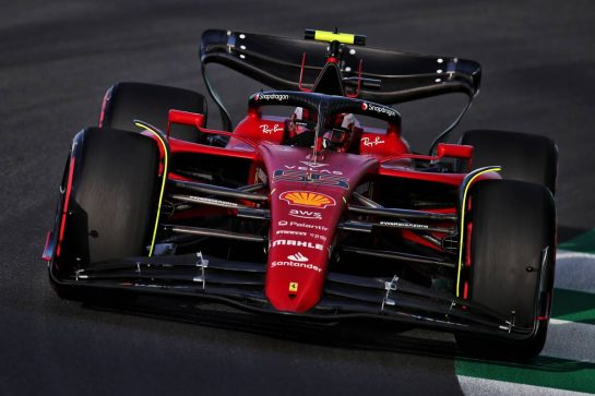 Carlos Sainz Jr (ESP) Ferrari F1-75.
26.03.2022. Formula 1 World Championship, Rd 2, Saudi Arabian Grand Prix, Jeddah, Saudi Arabia, Qualifying Day.
 - www.xpbimages.com, EMail: requests@xpbimages.com © Copyright: Coates / XPB Images