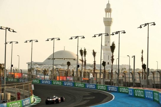 Mick Schumacher (GER) Haas VF-22.
26.03.2022. Formula 1 World Championship, Rd 2, Saudi Arabian Grand Prix, Jeddah, Saudi Arabia, Qualifying Day.
- www.xpbimages.com, EMail: requests@xpbimages.com © Copyright: Coates / XPB Images