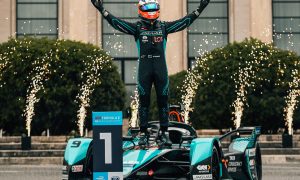 Jaguar's Evans conquers Rome with thrilling E-Prix win