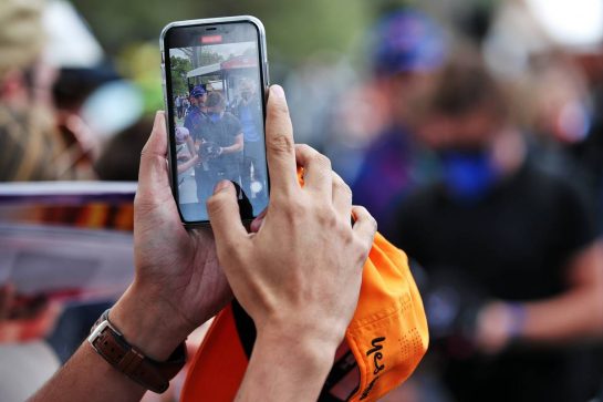 Fernando Alonso (ESP) Alpine F1 Team.
07.04.2022. Formula 1 World Championship, Rd 3, Australian Grand Prix, Albert Park, Melbourne, Australia, Preparation Day.
- www.xpbimages.com, EMail: requests@xpbimages.com © Copyright: Coates / XPB Images