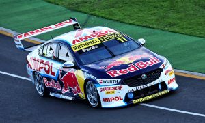 Alonso and Perez demo Supercars at Albert Park