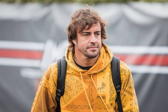 Fernando Alonso (ESP) Alpine F1 Team.
21.04.2022. Formula 1 World Championship, Rd 4, Emilia Romagna Grand Prix, Imola, Italy, Preparation Day.
- www.xpbimages.com, EMail: requests@xpbimages.com © Copyright: Bearne / XPB Images