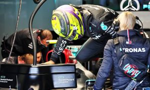 Rosberg: Wolff/Hamilton tense exchange sign of 'stress' at Mercedes