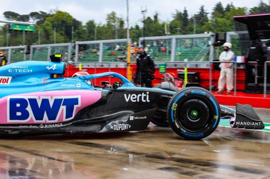Esteban Ocon (FRA), Alpine F1 Team 
22.04.2022. Formula 1 World Championship, Rd 4, Emilia Romagna Grand Prix, Imola, Italy, Qualifying Day.
- www.xpbimages.com, EMail: requests@xpbimages.com © Copyright: Charniaux / XPB Images