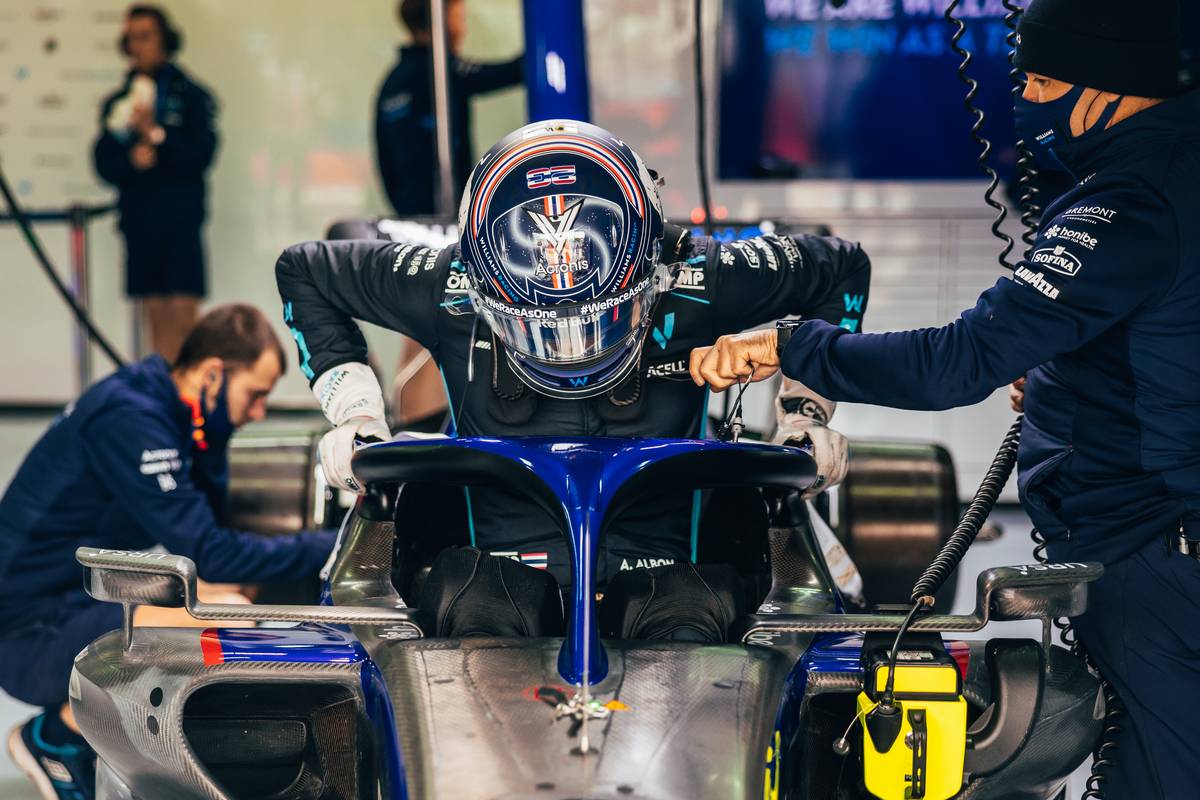 Alexander Albon (THA) Williams Racing FW44. 22.04.2022. Formula 1 World Championship, Rd 4, Emilia Romagna Grand Prix, Imola, Italy, Qualifying