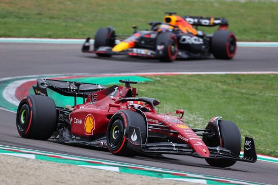 Charles Leclerc (FRA), Scuderia Ferrari and Max Verstappen (NLD), Red Bull Racing 
23.04.2022. Formula 1 World Championship, Rd 4, Emilia Romagna Grand Prix, Imola, Italy, Sprint Day.
- www.xpbimages.com, EMail: requests@xpbimages.com © Copyright: Charniaux / XPB Images