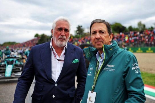 (L to R): Lawrence Stroll (CDN) Aston Martin F1 Team Investor with John Idol, Capri Holdings CEO and Chairman, on the grid.
24.04.2022. Formula 1 World Championship, Rd 4, Emilia Romagna Grand Prix, Imola, Italy, Race Day.
- www.xpbimages.com, EMail: requests@xpbimages.com © Copyright: Bearne / XPB Images