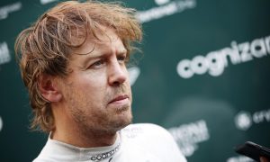 Vettel surprised by Aston Martin double flop in qualifying