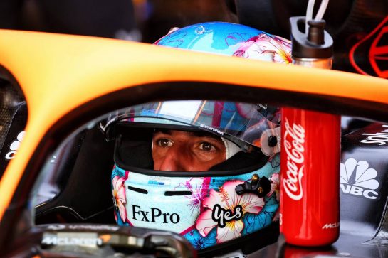 Daniel Ricciardo (AUS) McLaren MCL36.
06.05.2022. Formula 1 World Championship, Rd 5, Miami Grand Prix, Miami, Florida, USA, Practice Day.
- www.xpbimages.com, EMail: requests@xpbimages.com © Copyright: Batchelor / XPB Images