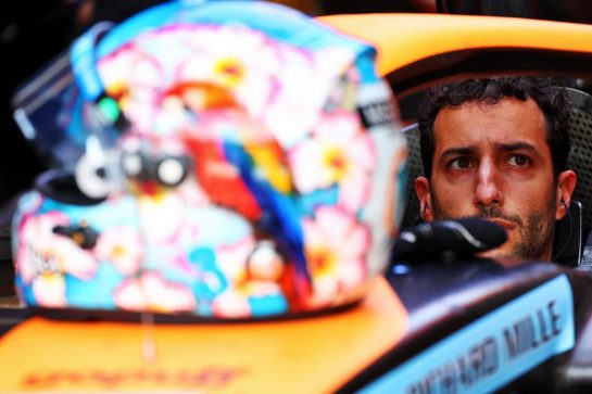Daniel Ricciardo (AUS) McLaren MCL36.
07.05.2022. Formula 1 World Championship, Rd 5, Miami Grand Prix, Miami, Florida, USA, Qualifying Day.
- www.xpbimages.com, EMail: requests@xpbimages.com © Copyright: Batchelor / XPB Images