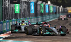 Villeneuve says 'changing of the guard' has happened at Mercedes